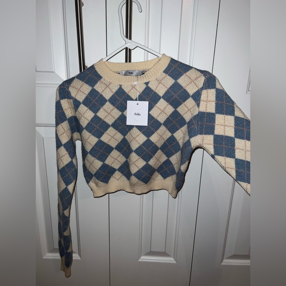 NWT | Adika Blue and Cream Checkered Cropped Sweater